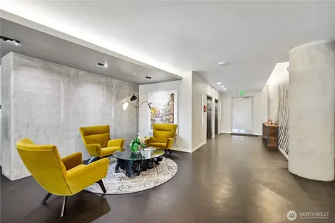 590 1st Avenue S Seattle WA 98104