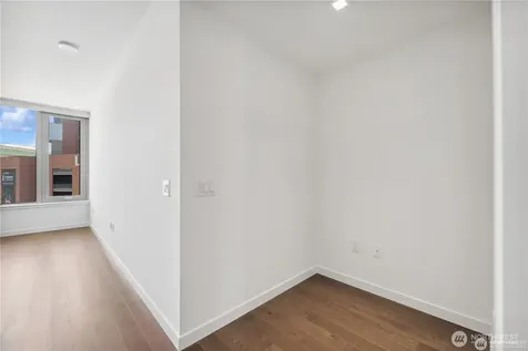 590 1st Avenue S Seattle WA 98104