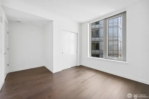 590 1st Avenue S Seattle WA 98104