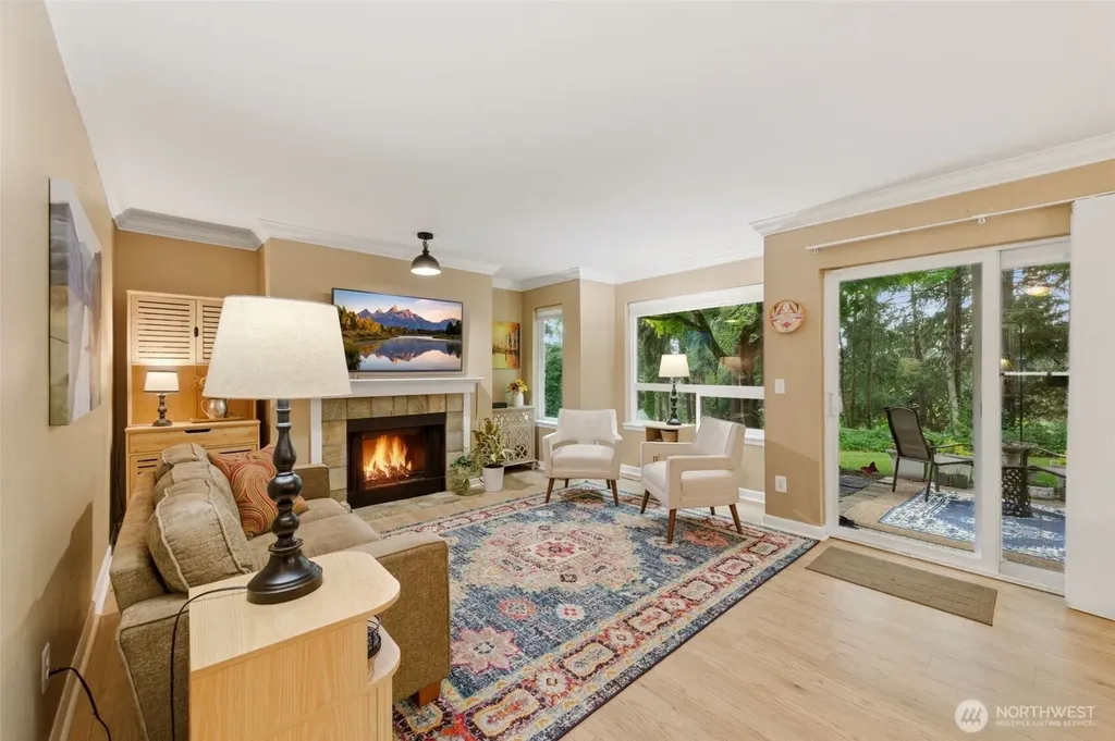 31500 33rd Place SW Federal Way WA 98023