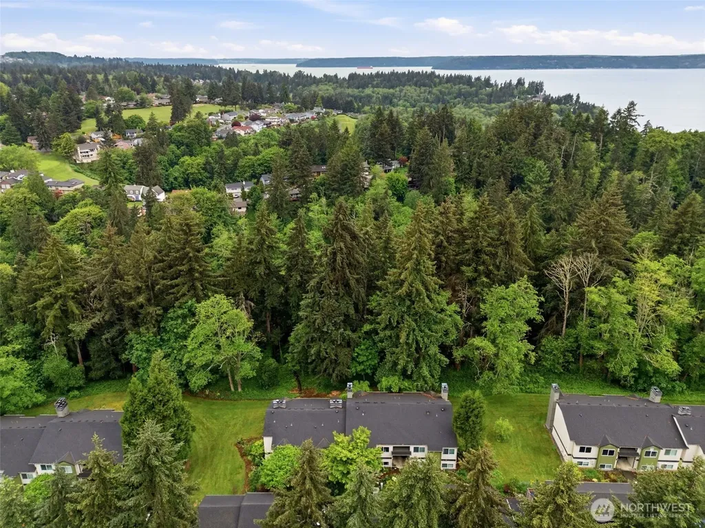 31500 33rd Place SW Federal Way WA 98023