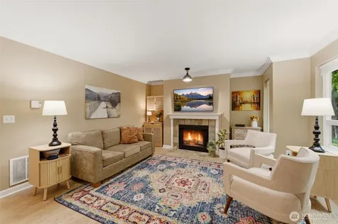 31500 33rd Place SW Federal Way WA 98023