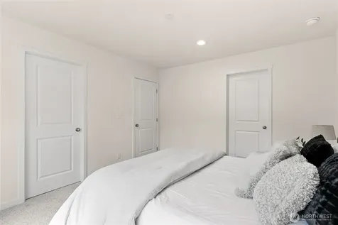 18429 SE Covington Sawyer Road Kent WA 98042