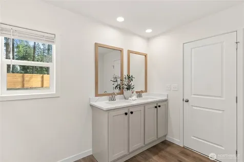 18429 SE Covington Sawyer Road Kent WA 98042