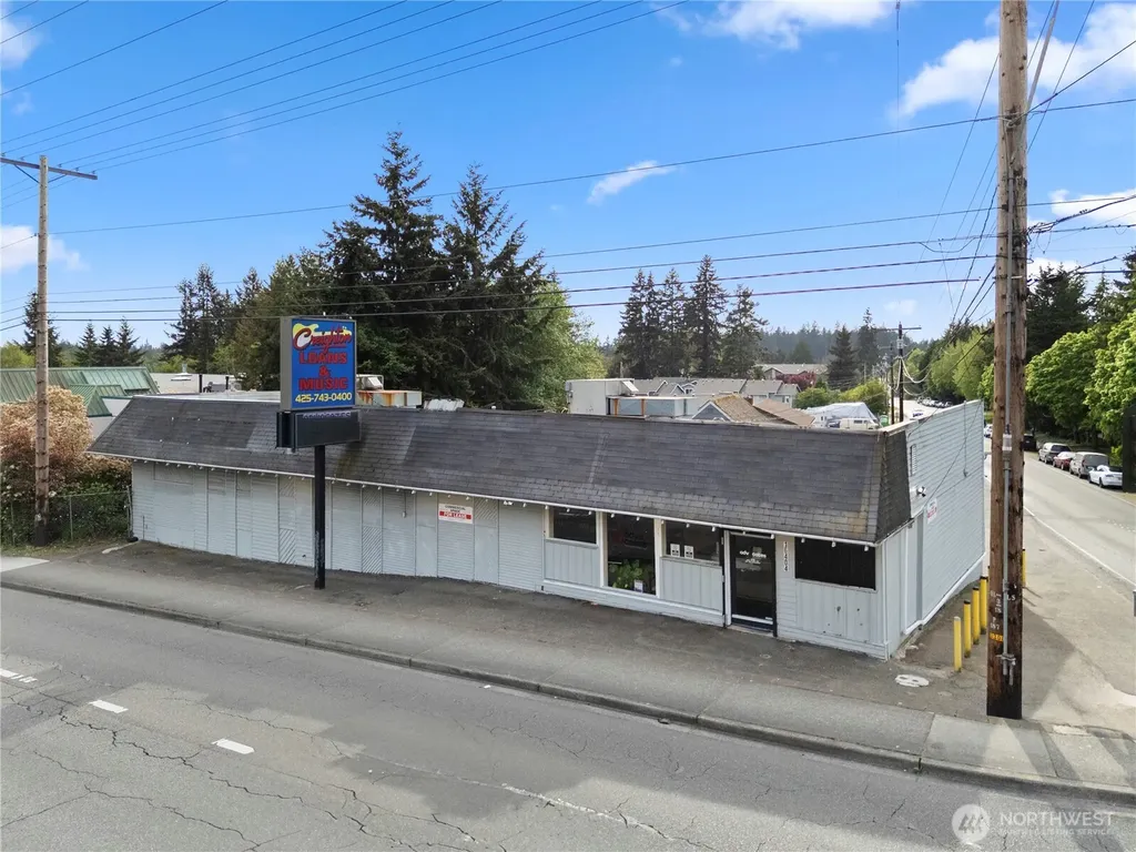 16404 Highway 99 Lynnwood WA 98037