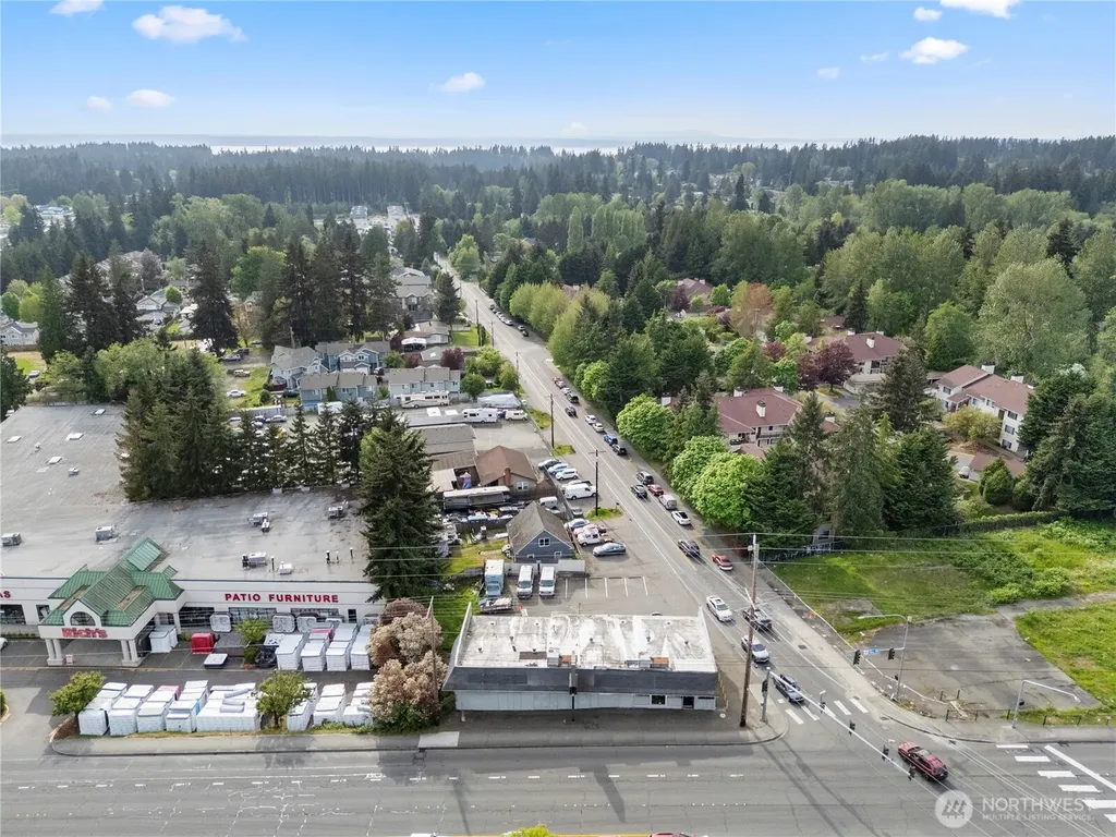 16404 Highway 99 Lynnwood WA 98037