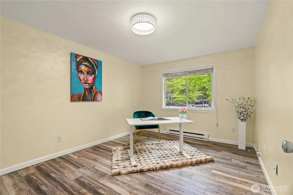 12618 100th Lane NE Kirkland WA 98034