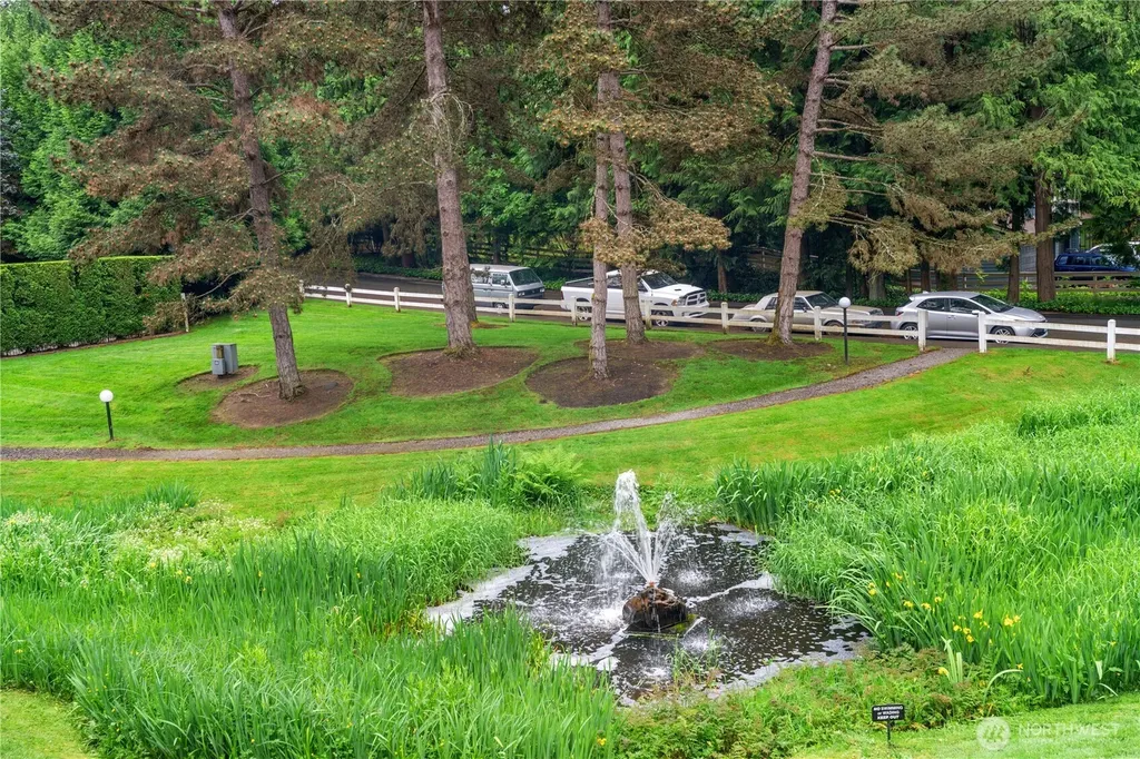 12618 100th Lane NE Kirkland WA 98034