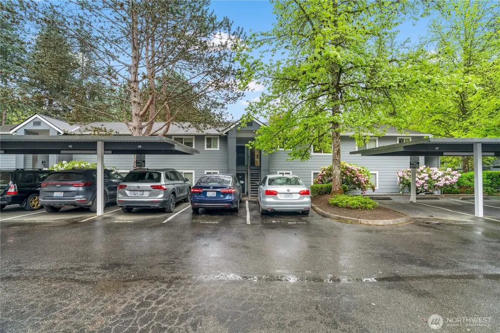 12618 100th Lane NE Kirkland WA 98034