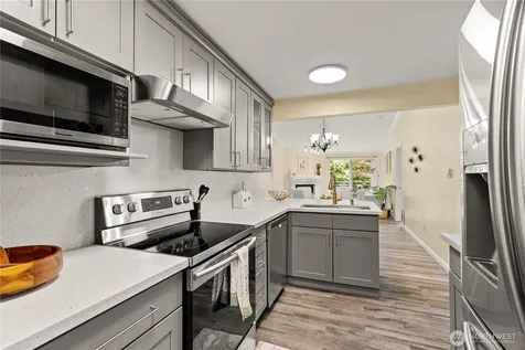 12618 100th Lane NE Kirkland WA 98034