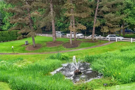 12618 100th Lane NE Kirkland WA 98034