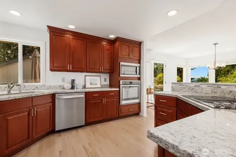 17934 151st Way NE Woodinville WA 98072