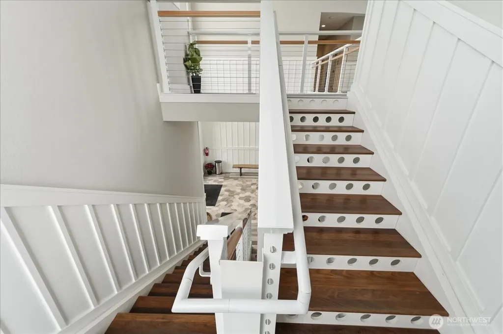 1350 W Woodin Chelan WA 98816