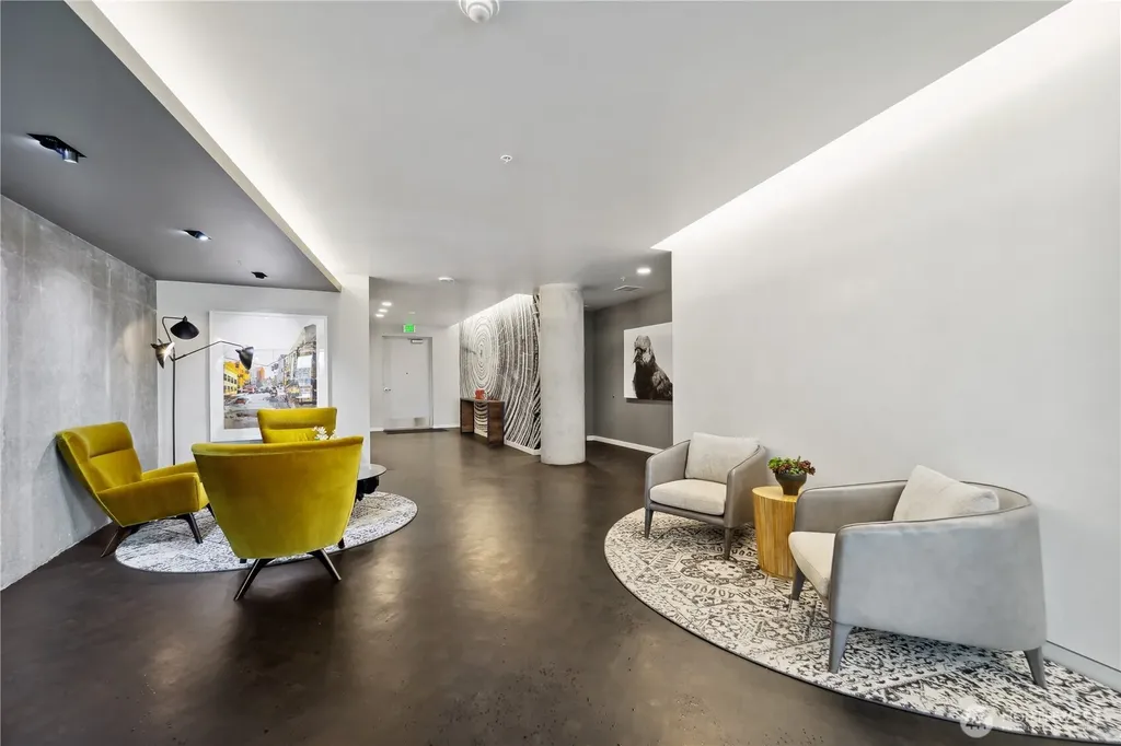 590 1st Avenue S Seattle WA 98104