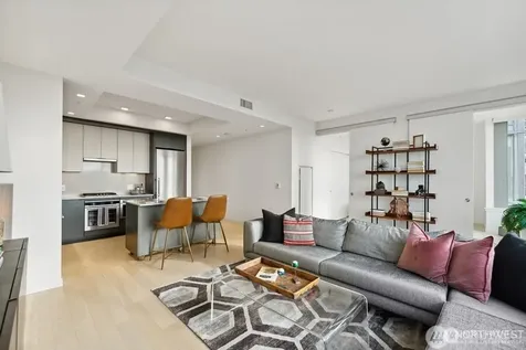 590 1st Avenue S Seattle WA 98104
