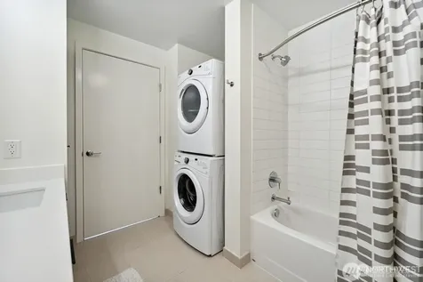 590 1st Avenue S Seattle WA 98104