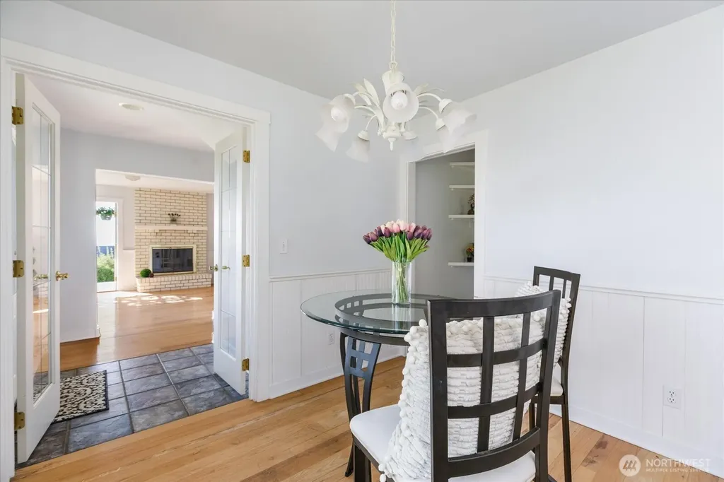 321 Windantide Place Freeland WA 98249