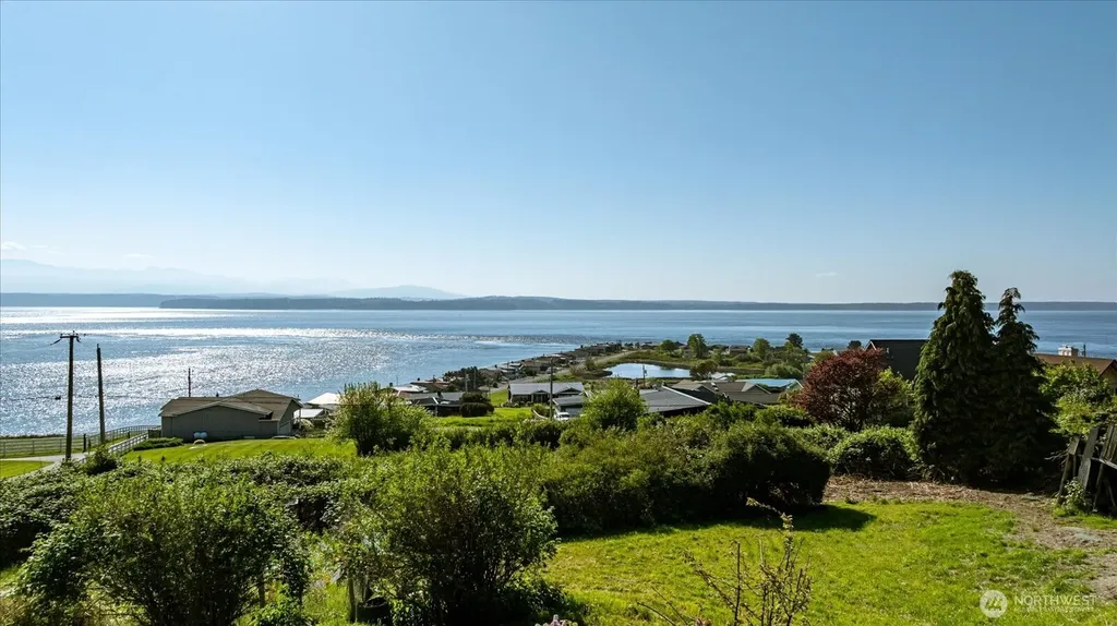 321 Windantide Place Freeland WA 98249