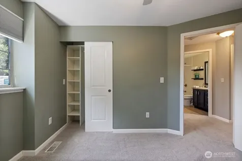 10421 92 Street Ct SW Tacoma WA 98498