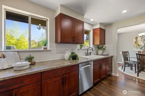 10421 92 Street Ct SW Tacoma WA 98498