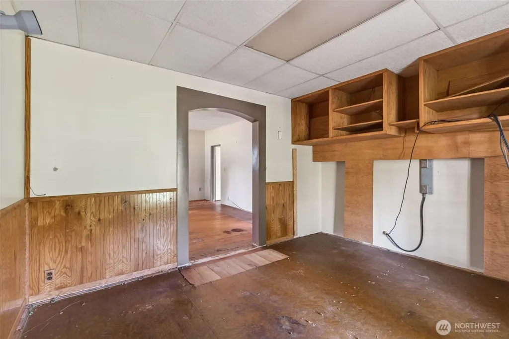 943 Fall Creek Road Longview WA 98632