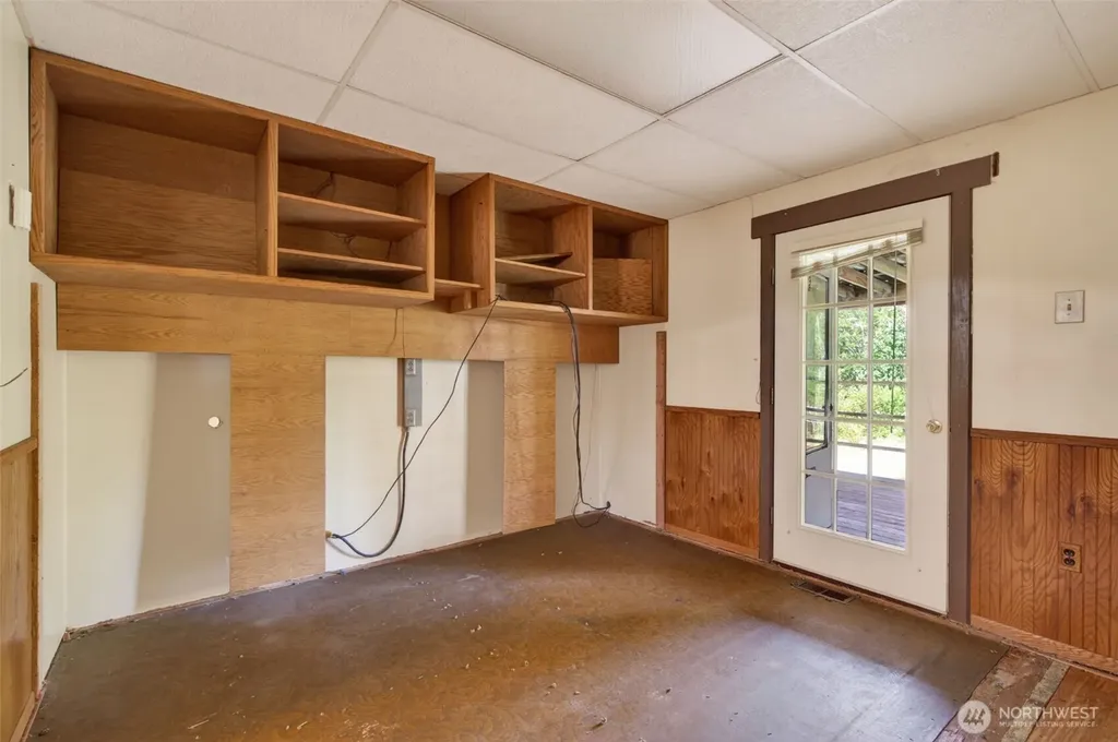 943 Fall Creek Road Longview WA 98632