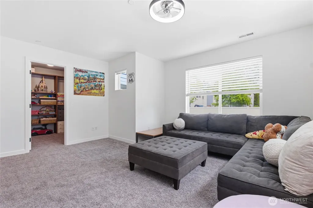 3488 Mcdaniel Street Dupont WA 98327