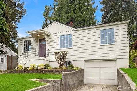 12517 22nd Avenue NE Seattle WA 98125