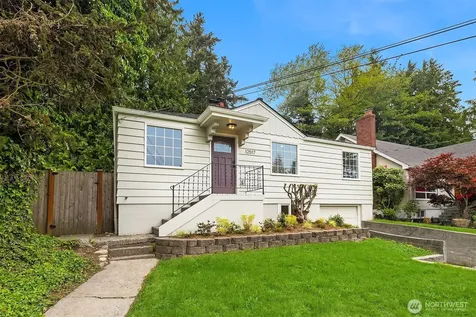 12517 22nd Avenue NE Seattle WA 98125
