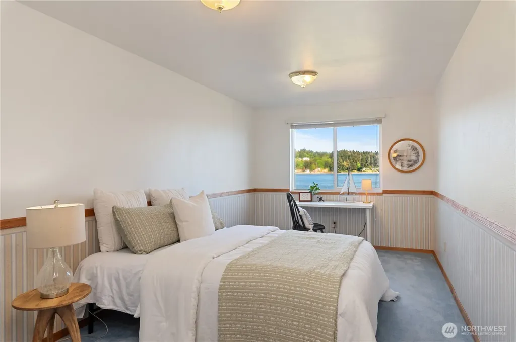 18390 E State Route 3 Allyn WA 98524