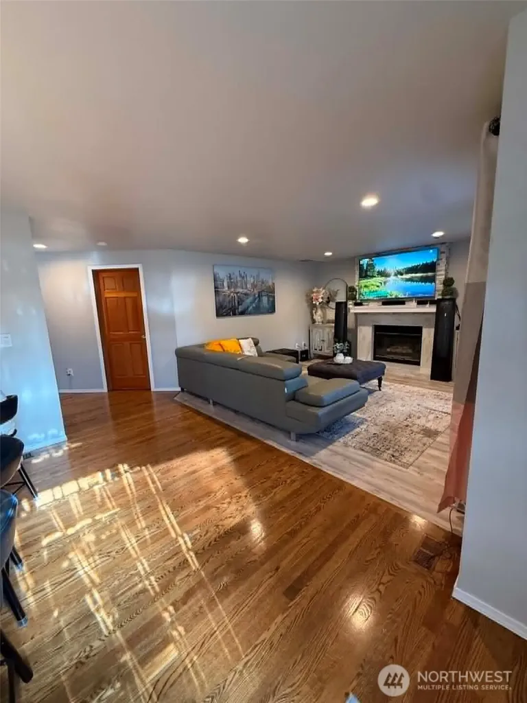 8602 164th Street Ct E Puyallup WA 98375