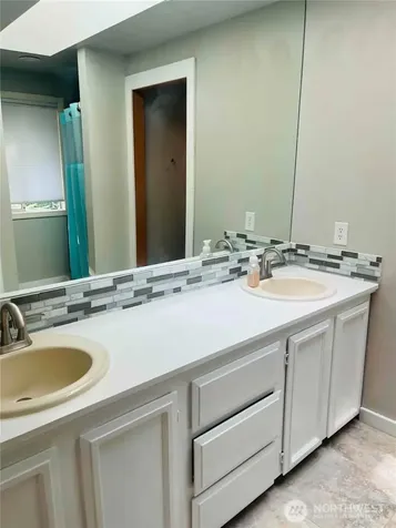 8602 164th Street Ct E Puyallup WA 98375