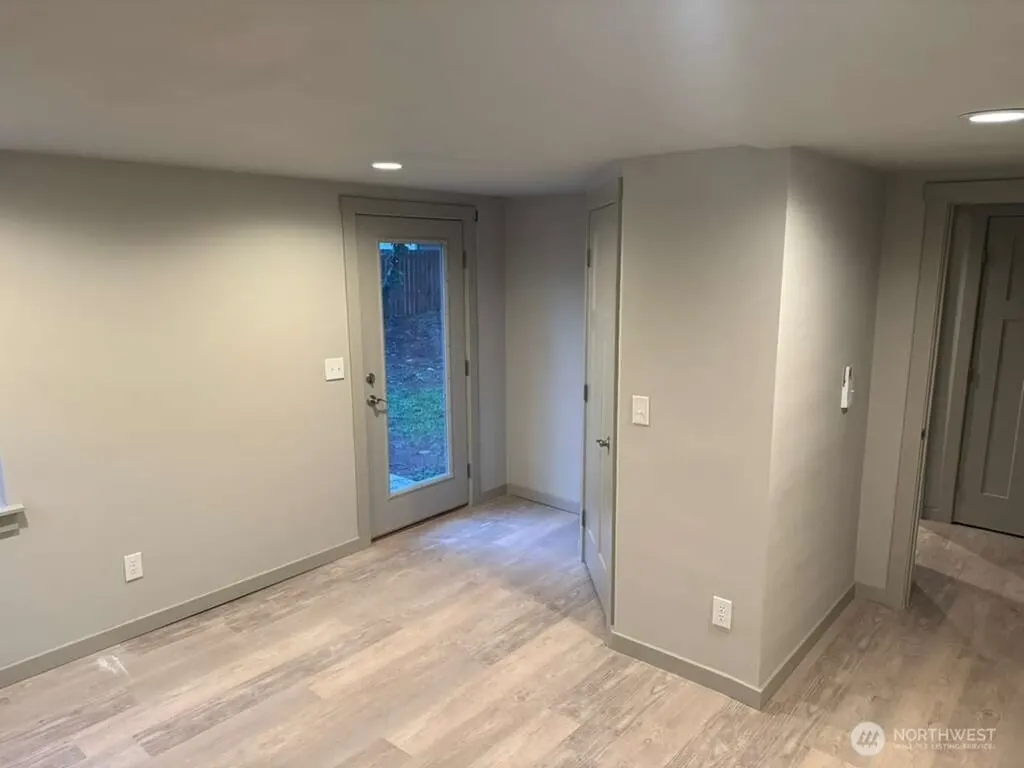 21836 SE 268th Street Maple Valley WA 98038