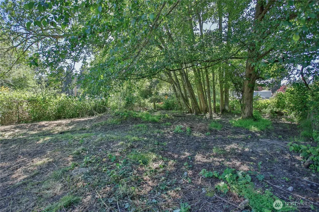 4717 Hansen Drive Clinton WA 98236