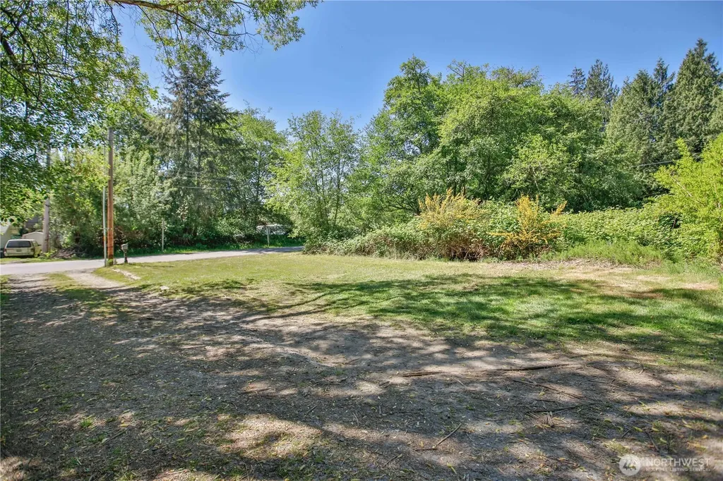 4717 Hansen Drive Clinton WA 98236