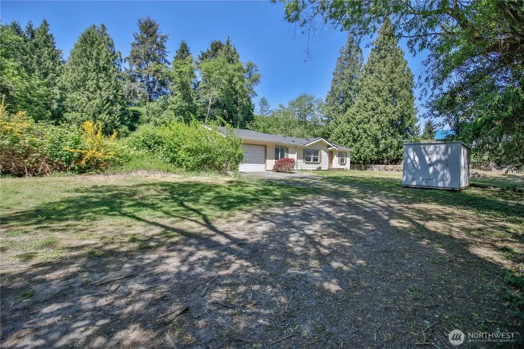 4717 Hansen Drive Clinton WA 98236