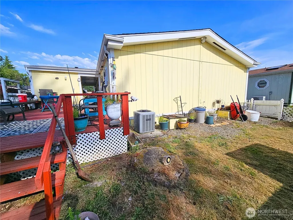13802 18th Avenue Ct E Tacoma WA 98445