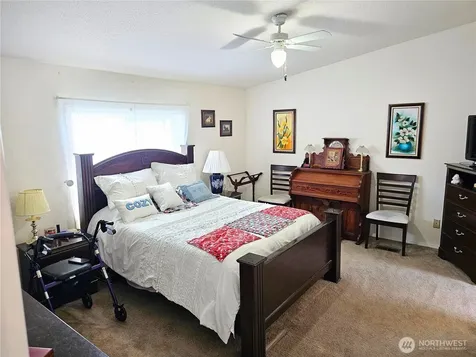 13802 18th Avenue Ct E Tacoma WA 98445