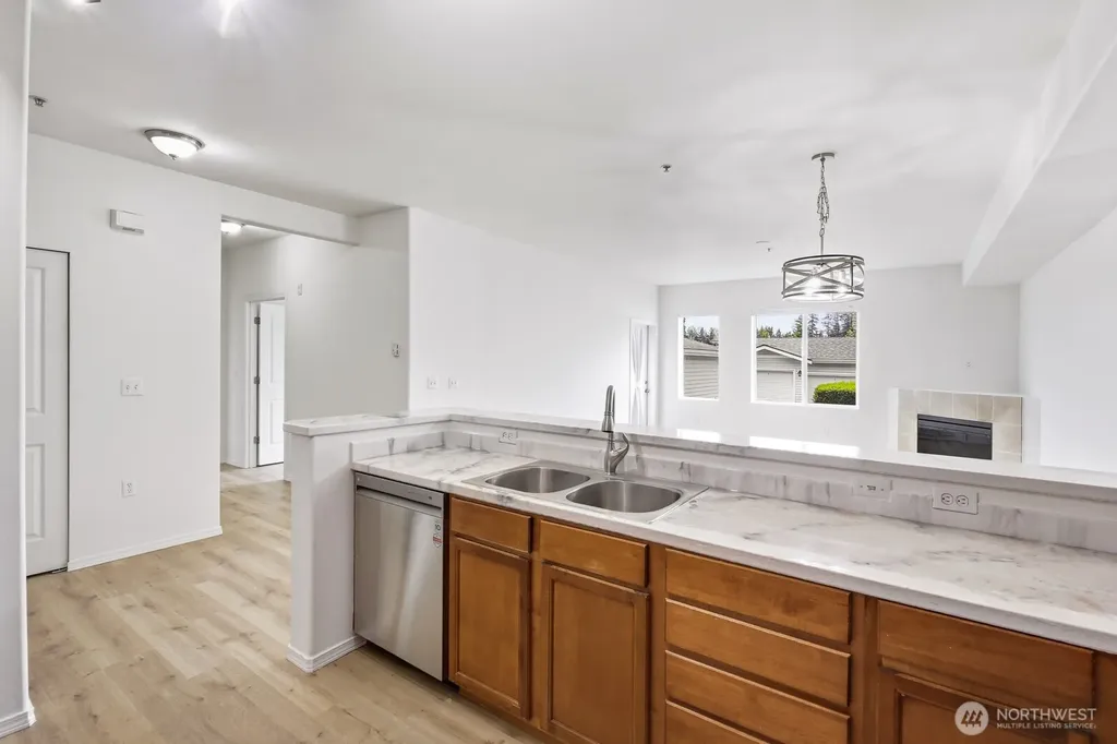 14915 38th Drive SE Bothell WA 98012