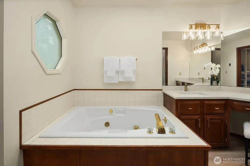 23228 SE 15th Court Sammamish WA 98075
