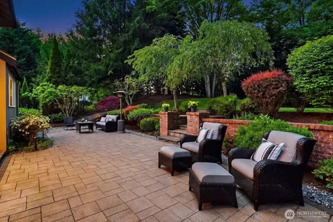 23228 SE 15th Court Sammamish WA 98075