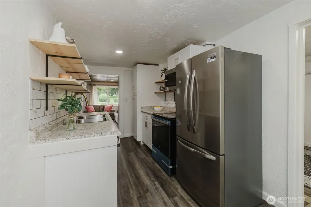 2122 15th Street Bremerton WA 98312
