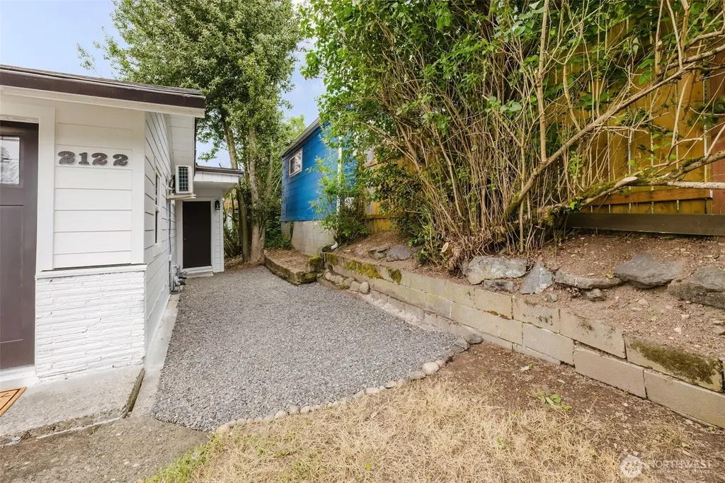 2122 15th Street Bremerton WA 98312