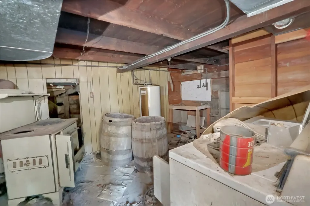 32910 5th Avenue Black Diamond WA 98010