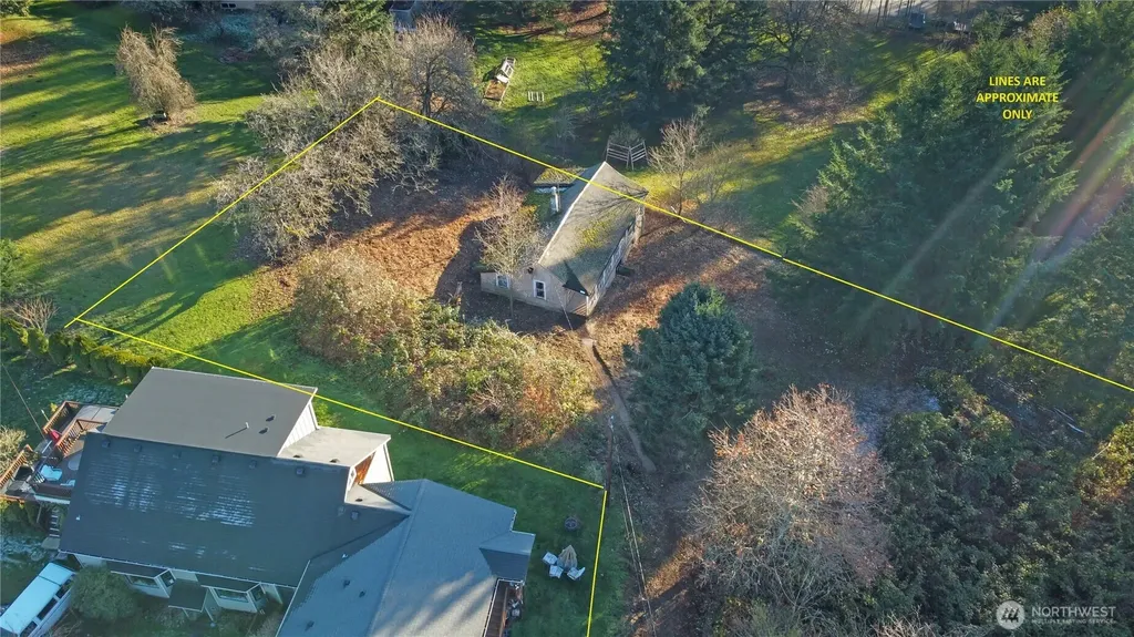 32910 5th Avenue Black Diamond WA 98010