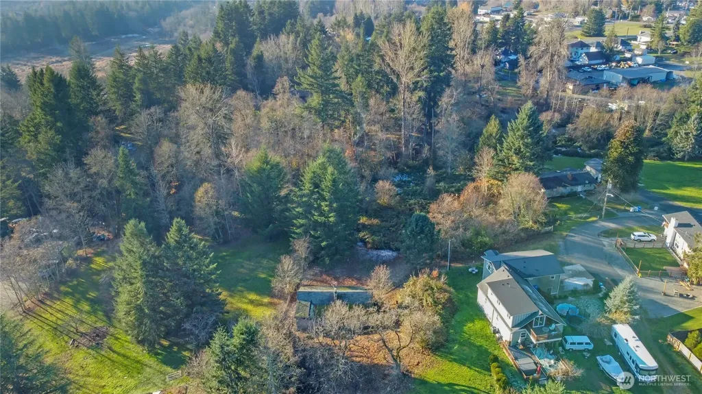 32910 5th Avenue Black Diamond WA 98010