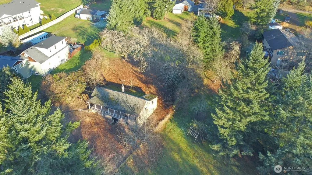 32910 5th Avenue Black Diamond WA 98010