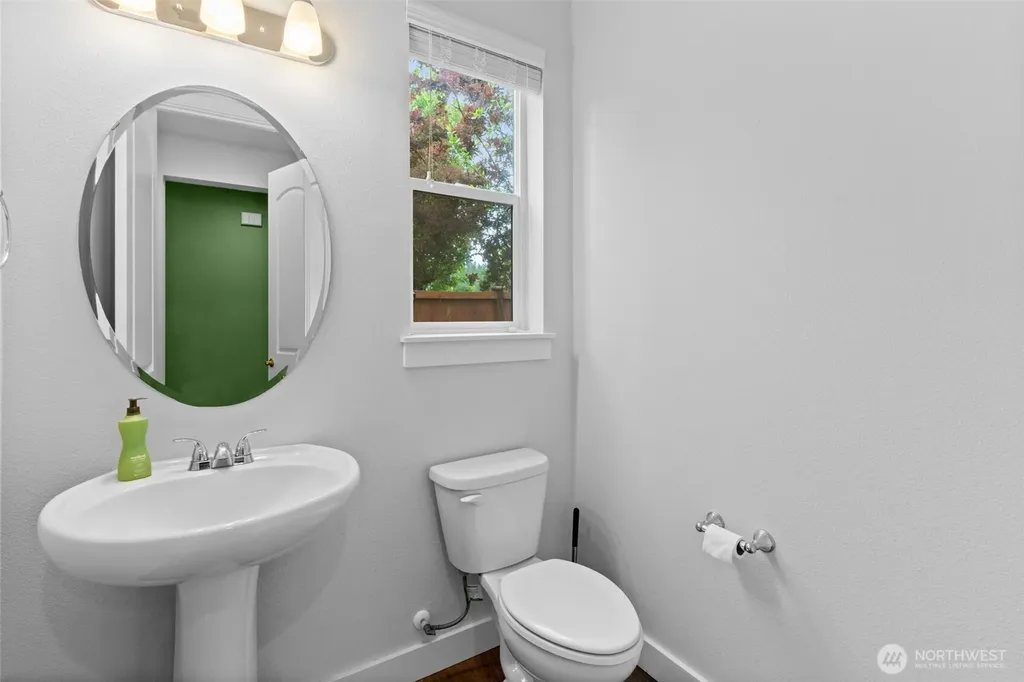4267 Boulder Court Gig Harbor WA 98332