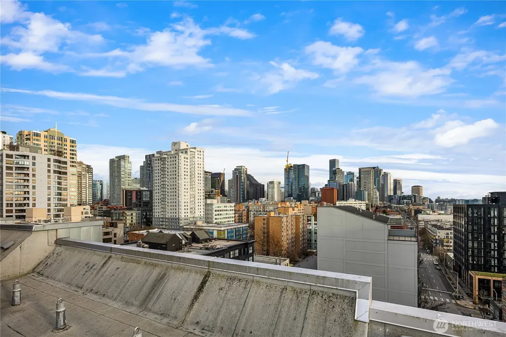 81 Clay Street Seattle WA 98121