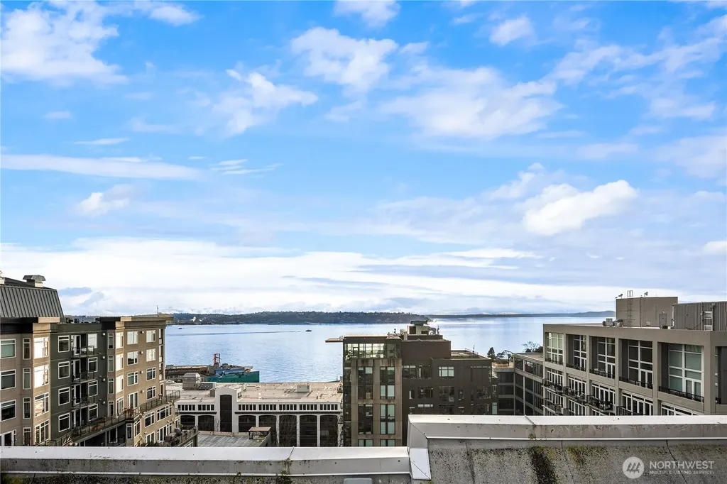 81 Clay Street Seattle WA 98121